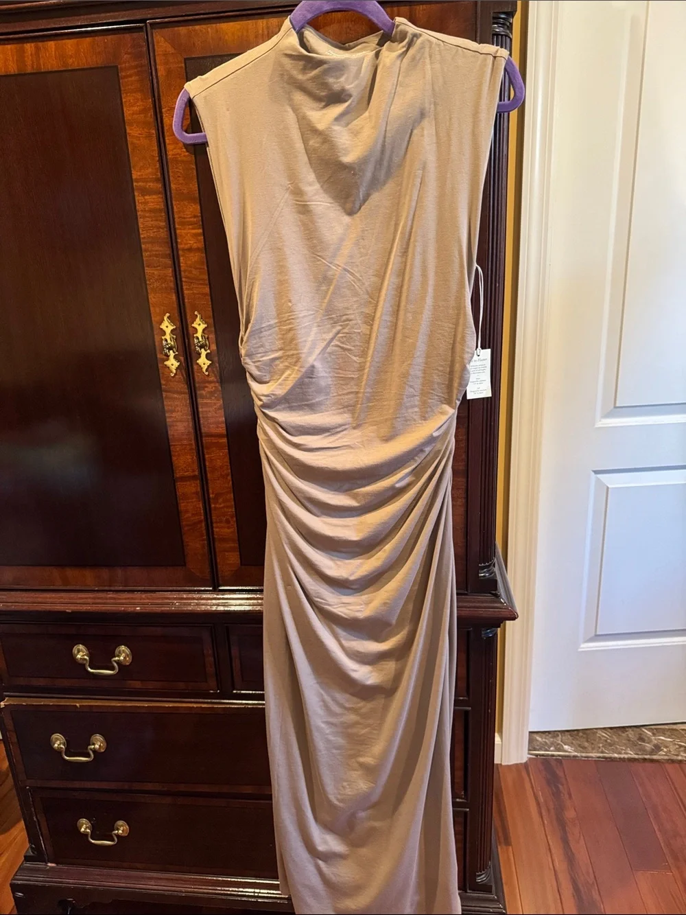A&F Sleeveless Ruched Dress